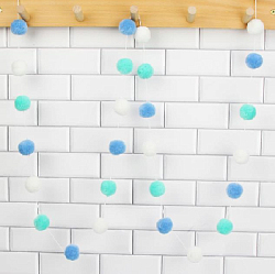 Гирлянда на веревке с помпончиками 3 см х 30 шт х 3 м, №4 ассорти